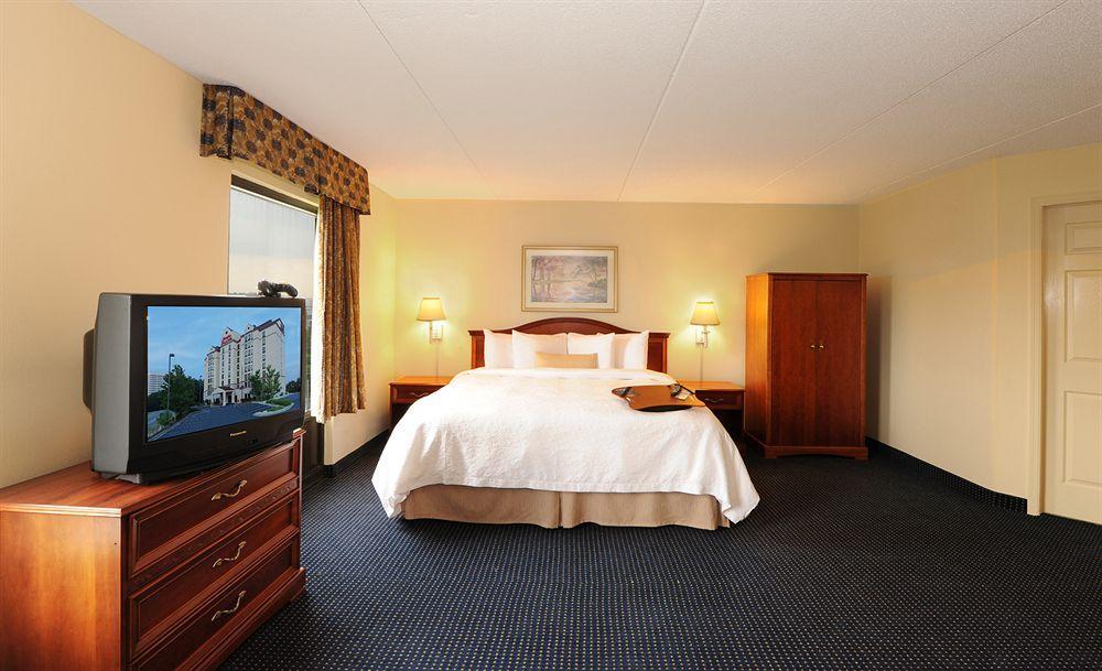 Hampton Inn & Suites Atlanta-Galleria Smyrna Kültér fotó