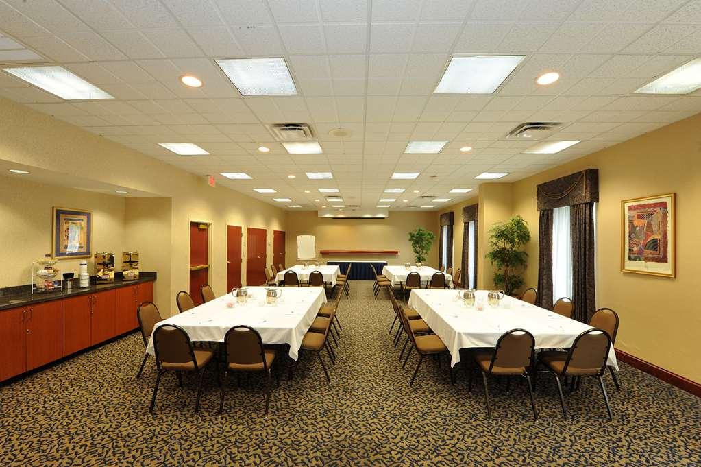 Hampton Inn & Suites Atlanta-Galleria Smyrna Létesítmények fotó