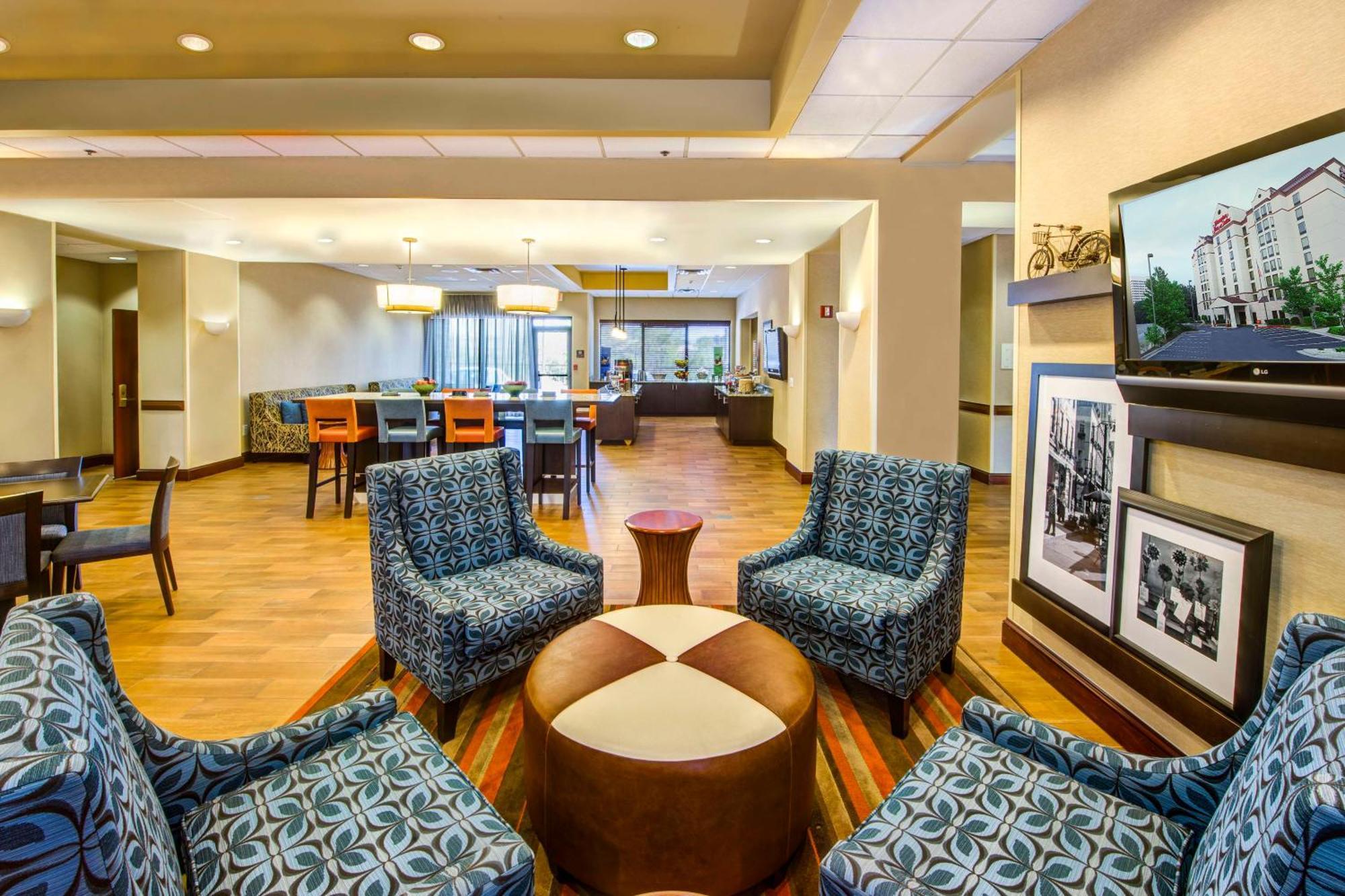 Hampton Inn & Suites Atlanta-Galleria Smyrna Kültér fotó